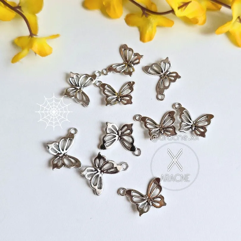 dije mariposa (1).webp