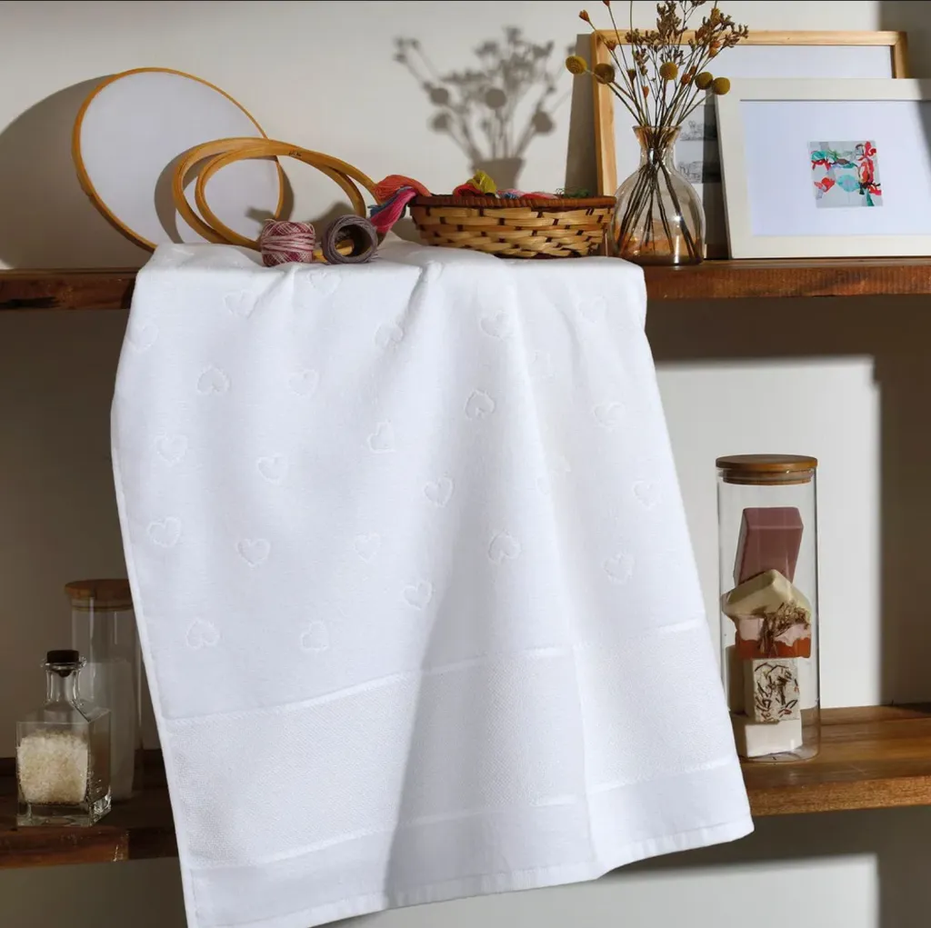 Toalla para bordar Corazón 80x50