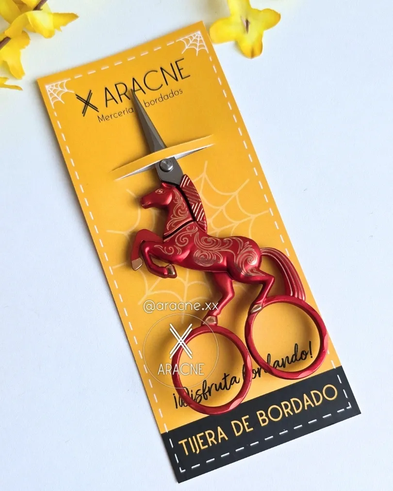 tijera caballo rojo (4).webp