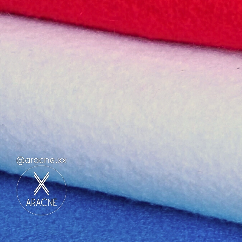 Fieltro en cortes (Blanco)