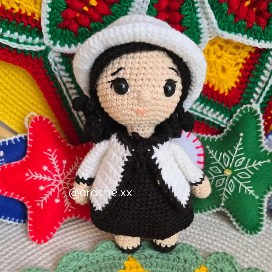Amigurumi - Muñeca con sombrero