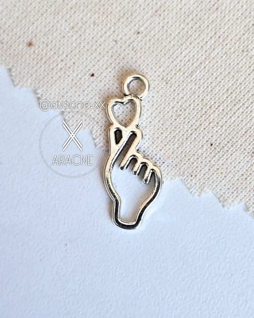 Dije Corazón Koreano x 3